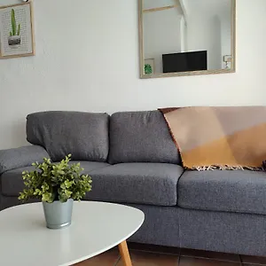 Lola's Apartamento